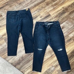 TWO- American Eagle Size 20 (Short) Super Stretch Jeggings